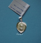 Medalik MB z Dzieciątkiem srebro diamentowane
